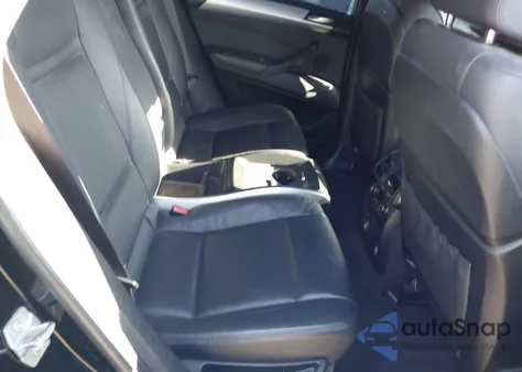 2014 BMW X6 xDrive50I z USA, uszkodzony, nr VIN 5UXFG8C51EL592654